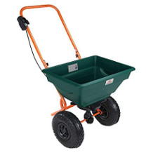 Gardebruk broadcaster spreader