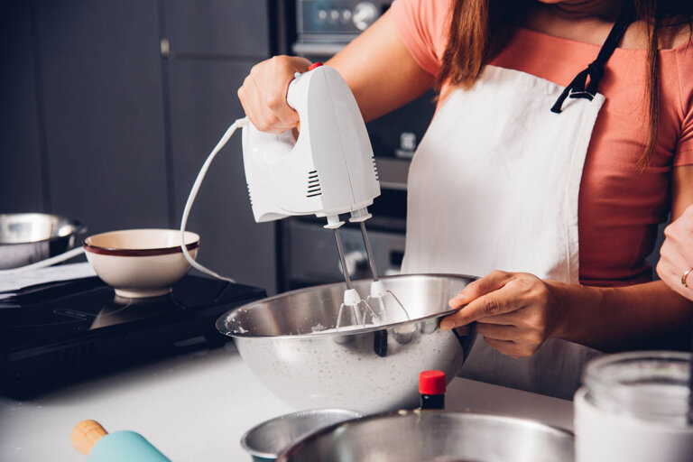 hand mixer