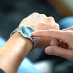 hybrid smartwatch