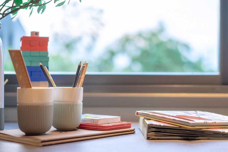kids' desk