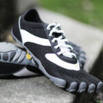 toe shoe
