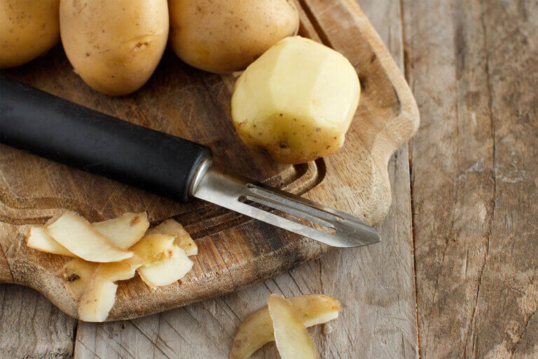vegetable peeler
