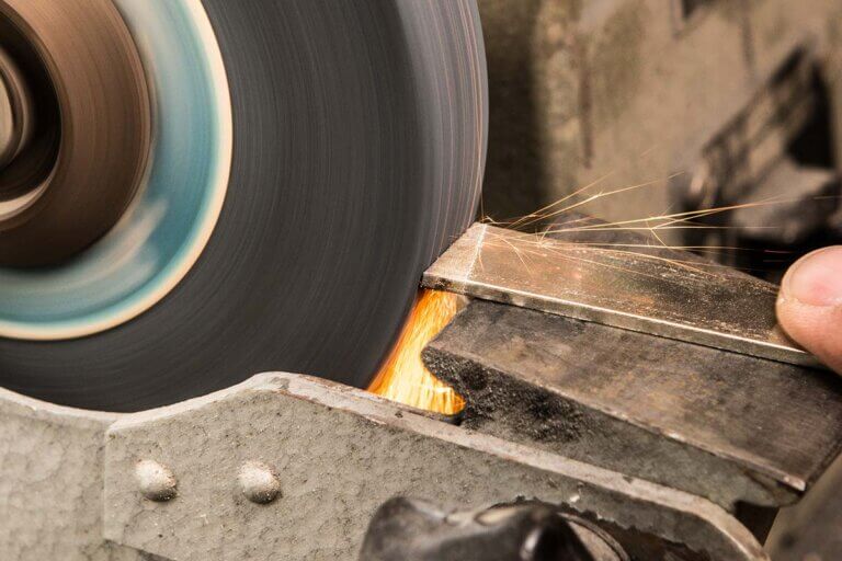 wet grinding machine